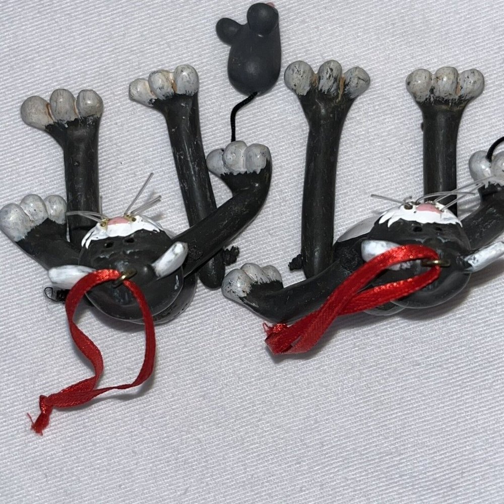 cat ornaments grey sitter dangle legs heart with mouse Set of 2 Approx 4 Inches - Picture 12 of 12